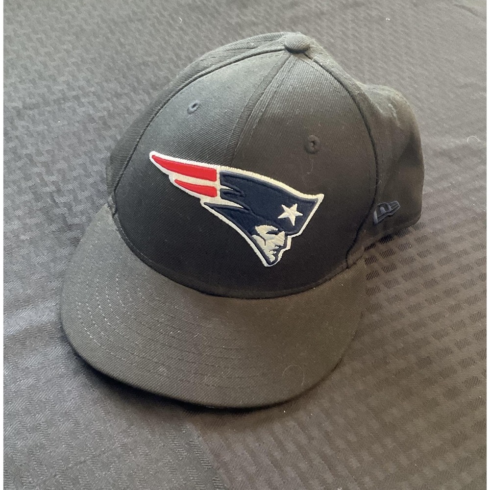 New England Patriots Hat Cap Snap Back Mens One Size NFL Football 9FIFTY New Era